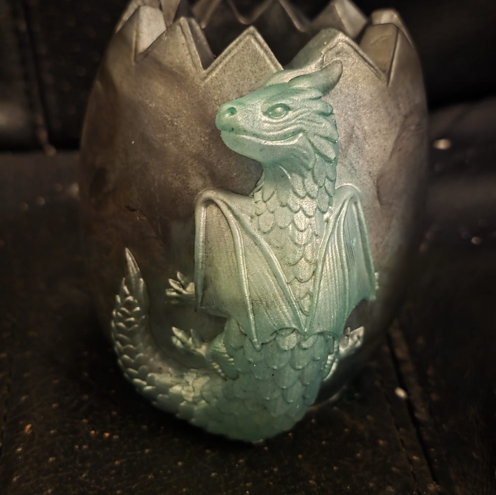 Green Dragon & Egg Resin Planter Vase For Succulant Cacti Flower Pot